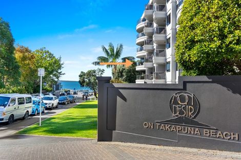 Photo of property in 2d/175 Hurstmere Road, Takapuna, Auckland, 0622