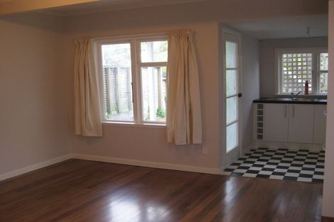 Photo of property in 48 Mckinley Crescent, Brooklyn, Wellington, 6021