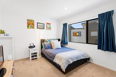 Photo of property in 74 Ashley Avenue, Long Bay, Auckland, 0630