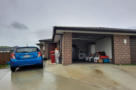 Photo of property in 6 Ulcoats Lane, Pokeno, 2402