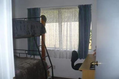 Photo of property in 9 Silverstone Place, Henderson, Auckland, 0612