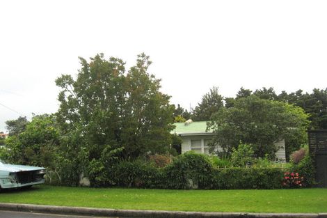 Photo of property in 17 George Point Road, Onerahi, Whangarei, 0110