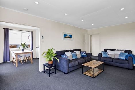 Photo of property in 18 Penrith Street, Westown, New Plymouth, 4310