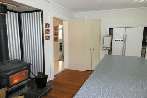 Photo of property in 19 Winnie Street, Greymouth, 7805