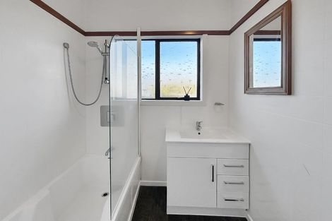 Photo of property in 16 Milton Street, Gore, 9710