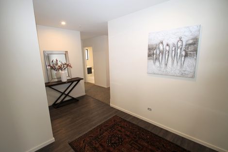 Photo of property in 8 Tate Crescent, Green Island, Dunedin, 9018