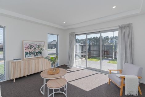 Photo of property in 37 Dunlops Crescent, Bottle Lake, Christchurch, 8083
