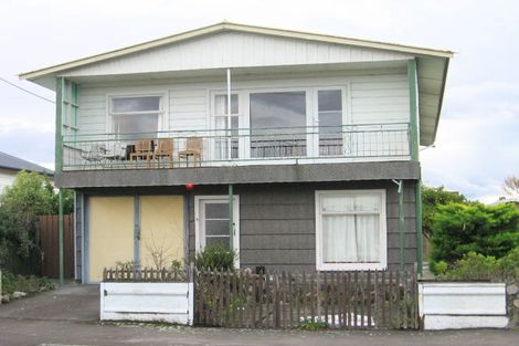 Photo of property in 5 Meeanee Quay, Westshore, Napier, 4110
