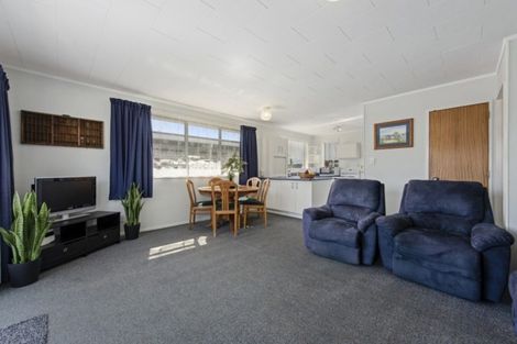Photo of property in 16a Ranfurly Street, Trentham, Upper Hutt, 5018