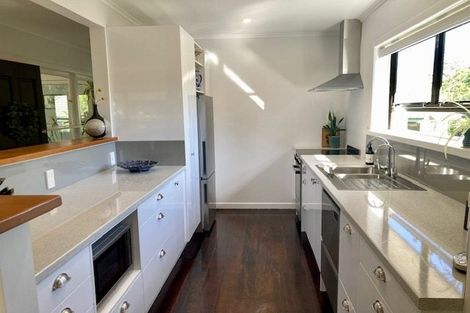 Photo of property in 1/37 Wolsley Avenue, Milford, Auckland, 0620