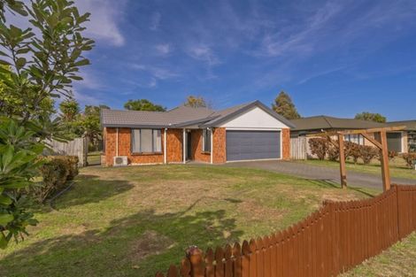 Photo of property in 34 Cholmondeley Crescent, Whitianga, 3510