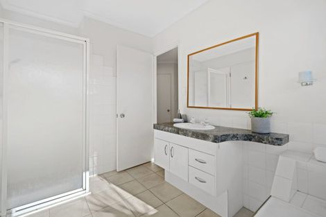 Photo of property in 9 Verbena Glen, Mount Maunganui, 3116