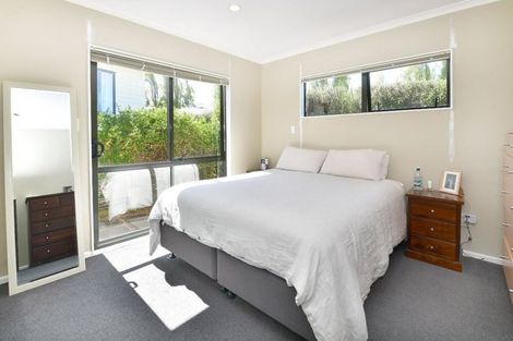 Photo of property in 88d Brian Crescent, Stanmore Bay, Whangaparaoa, 0932