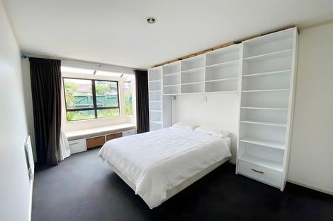 Photo of property in 1 Pohutukawa Place, Ellerslie, Auckland, 1051