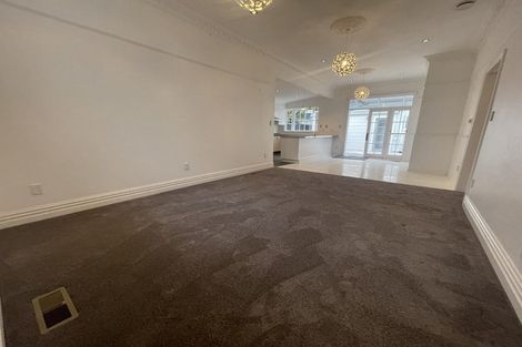 Photo of property in 9 Calgarry Avenue, Thorndon, Wellington, 6011