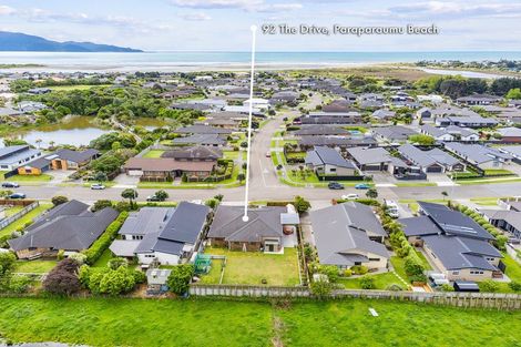 Photo of property in 92 The Drive, Paraparaumu Beach, Paraparaumu, 5032