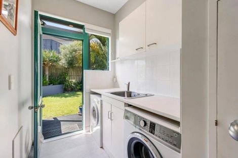 Photo of property in 12 Ascot Way, Orewa, 0931
