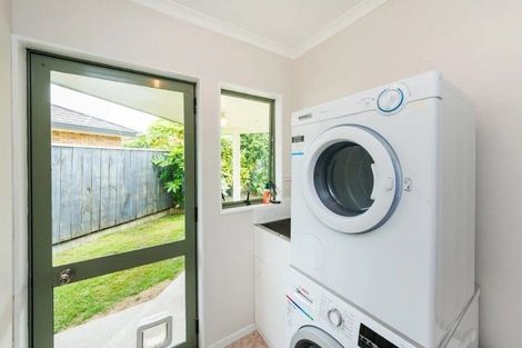 Photo of property in 21 Tudor Grove, Feilding, 4702