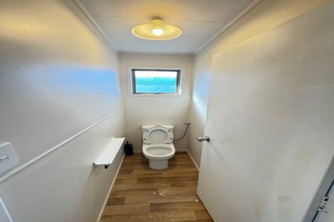 Photo of property in 66 Lavery Place, Sunnynook, Auckland, 0632