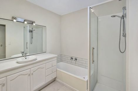 Photo of property in 62 Iona Road, Havelock North, 4130