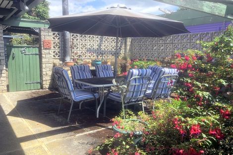 Photo of property in 16 Meta Street, Takapau, 4203