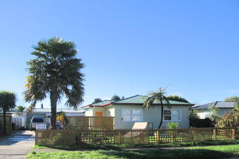 Photo of property in 802 Churchill Street, Akina, Hastings, 4122