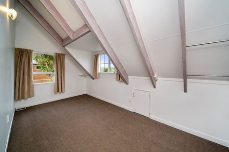Photo of property in 10b Camden Street, Vogeltown, New Plymouth, 4310