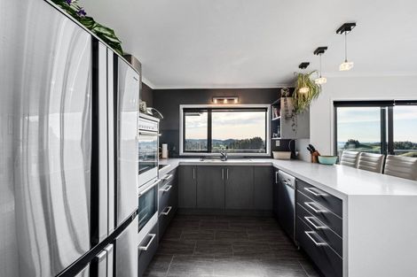 Photo of property in 169 King Road, Inglewood, 4386