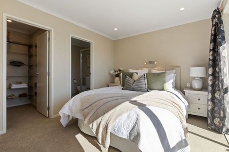 Photo of property in 43 Plescher Crescent, Leamington, Cambridge, 3432