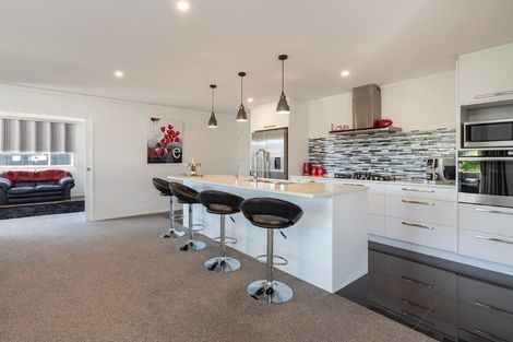 Photo of property in 2/16 Dune View Drive, Mangawhai, 0505