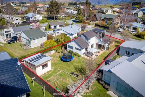 Photo of property in 19 Thomson Street, Arrowtown, 9302