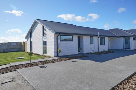 Photo of property in 16 Mabel Crescent, Halswell, Christchurch, 8025