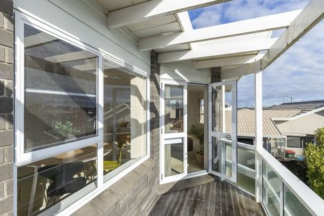 Photo of property in 1/13 Chatswood Grove, Fitzroy, New Plymouth, 4312