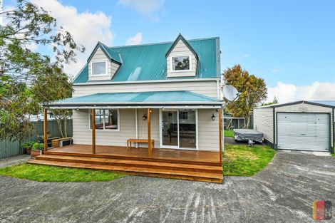 Photo of property in 2/15 Winiata Terrace, Papakura, 2110