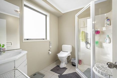 Photo of property in 43 Cate Road, Rototuna North, Hamilton, 3210