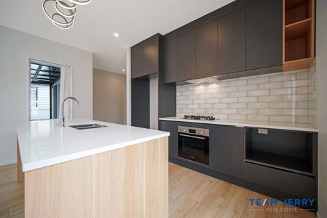 Photo of property in 67 Whare Kauri Road, Papakura, 2110