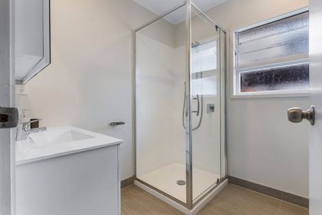 Photo of property in 20 Rotoiti Avenue, Pakuranga Heights, Auckland, 2010