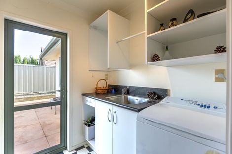 Photo of property in 11b Bedford Terrace, Waipukurau, 4200