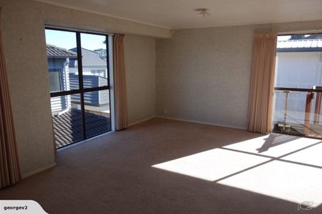Photo of property in 11 Rogan Street, Mount Roskill, Auckland, 1041