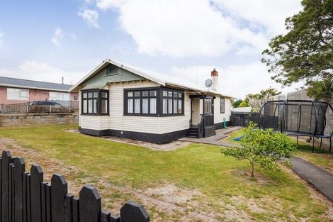 Photo of property in 4 Cuba Street, Marton, 4710