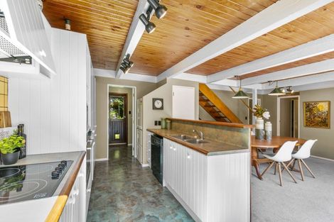 Photo of property in 30 Delhi Crescent, Khandallah, Wellington, 6035