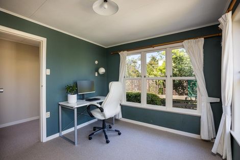 Photo of property in 29 Cornwall Street, Brooklands, New Plymouth, 4310