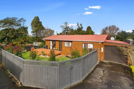 Photo of property in 1/29 Tirimoana Road, Te Atatu South, Auckland, 0602