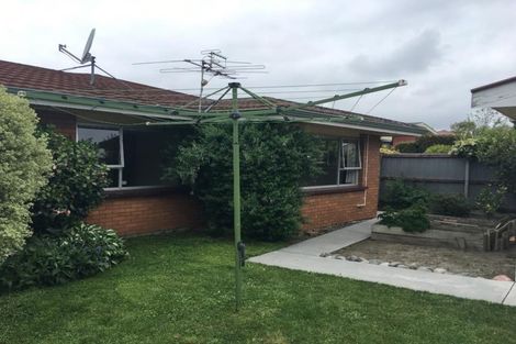 Photo of property in 144 Warren Crescent, Hillmorton, Christchurch, 8025