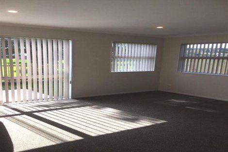Photo of property in 28 Totara Meadows Court, Wiri, Auckland, 2104