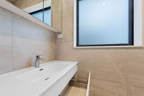 Photo of property in 12 Finn Place, Mount Wellington, Auckland, 1060