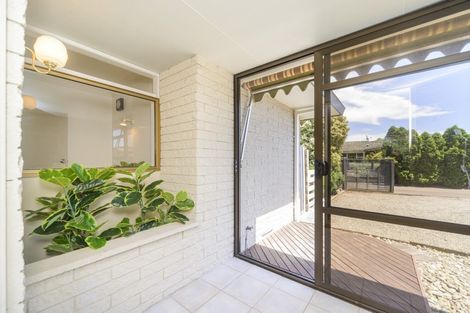 Photo of property in 7a Wigan Place, Hokowhitu, Palmerston North, 4410