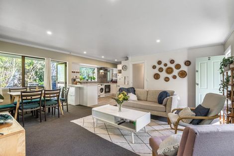 Photo of property in 2/43 Sabulite Road, Kelston, Auckland, 0602