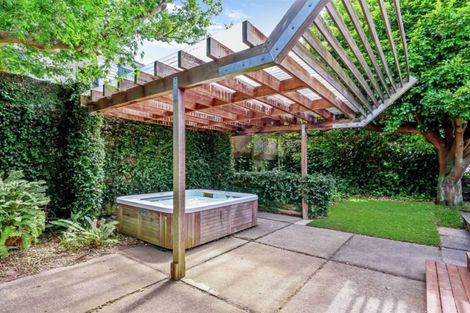 Photo of property in 47 Riverhills Avenue, Pakuranga Heights, Auckland, 2010