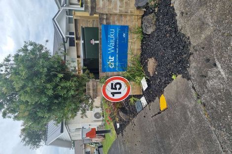 Photo of property in 12 Waimanawa Lane, Waiuku, 2123